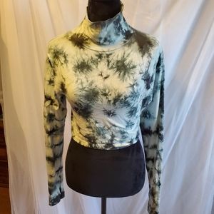 Pink Victoria's secret Chloe x Halle Bailey long sleeve turtleneck workout top